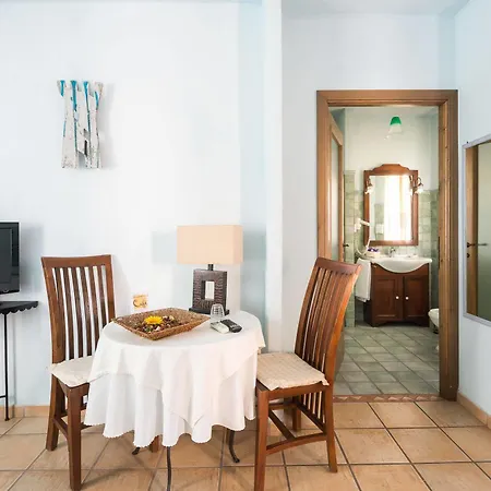 Hotel Madau