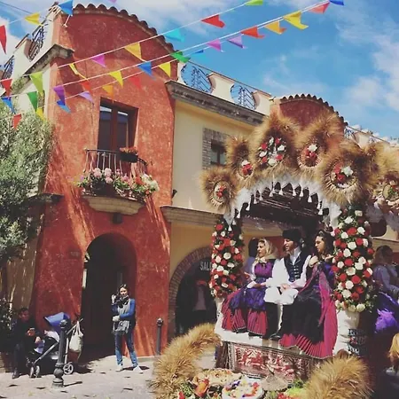 ホテル Madau プーラ