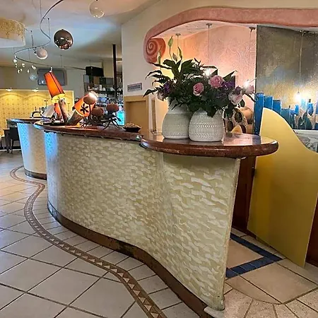 Madau Hotel 3*