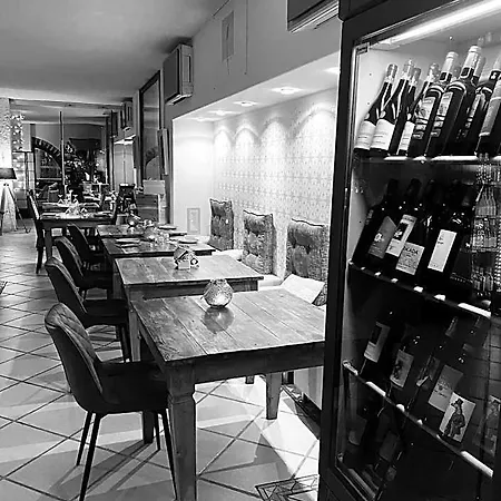 Hotel Madau