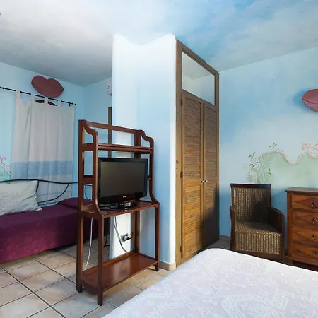 Madau 3* Pula